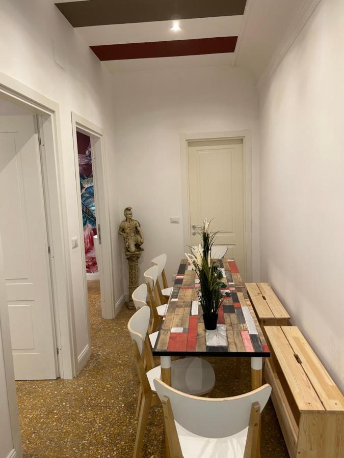 Raffaello'S Place Rome Luaran gambar