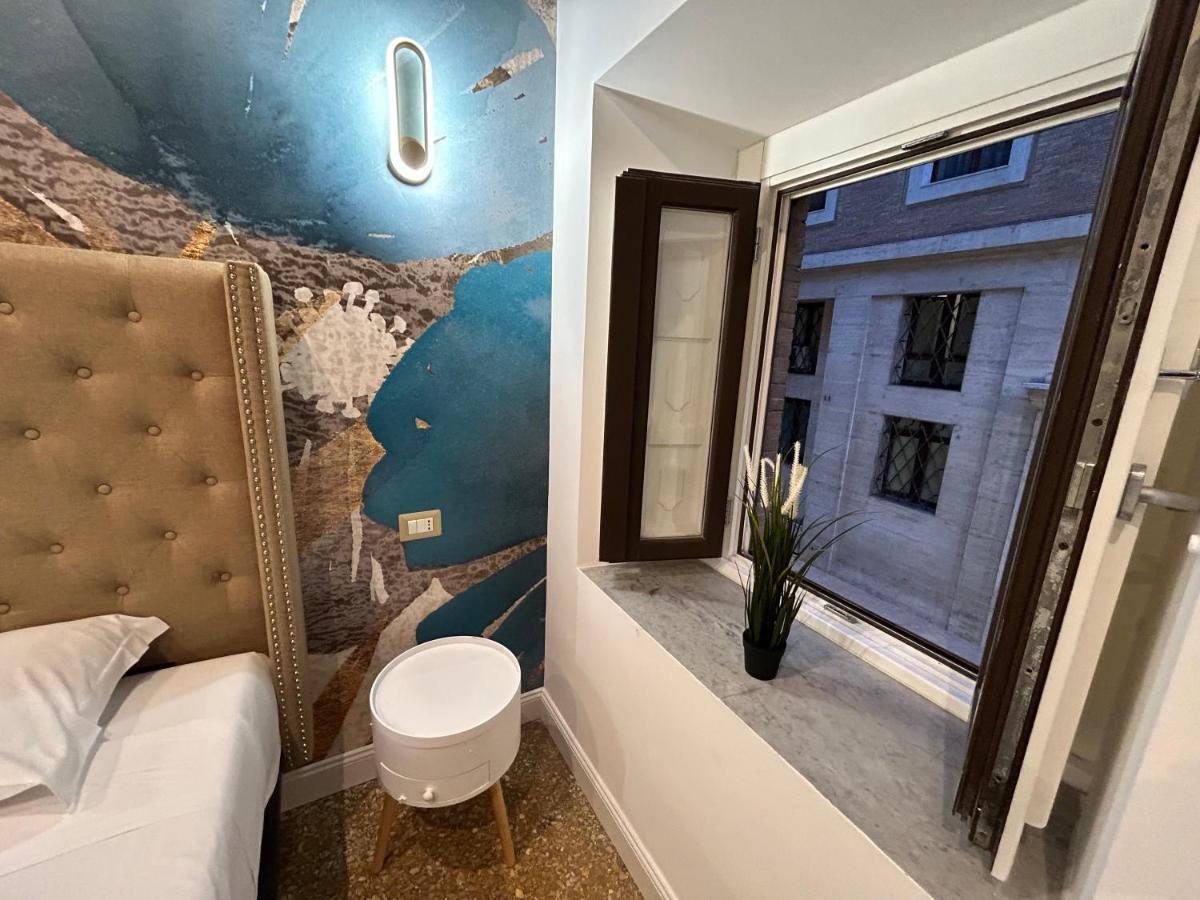 Raffaello'S Place Rome Luaran gambar