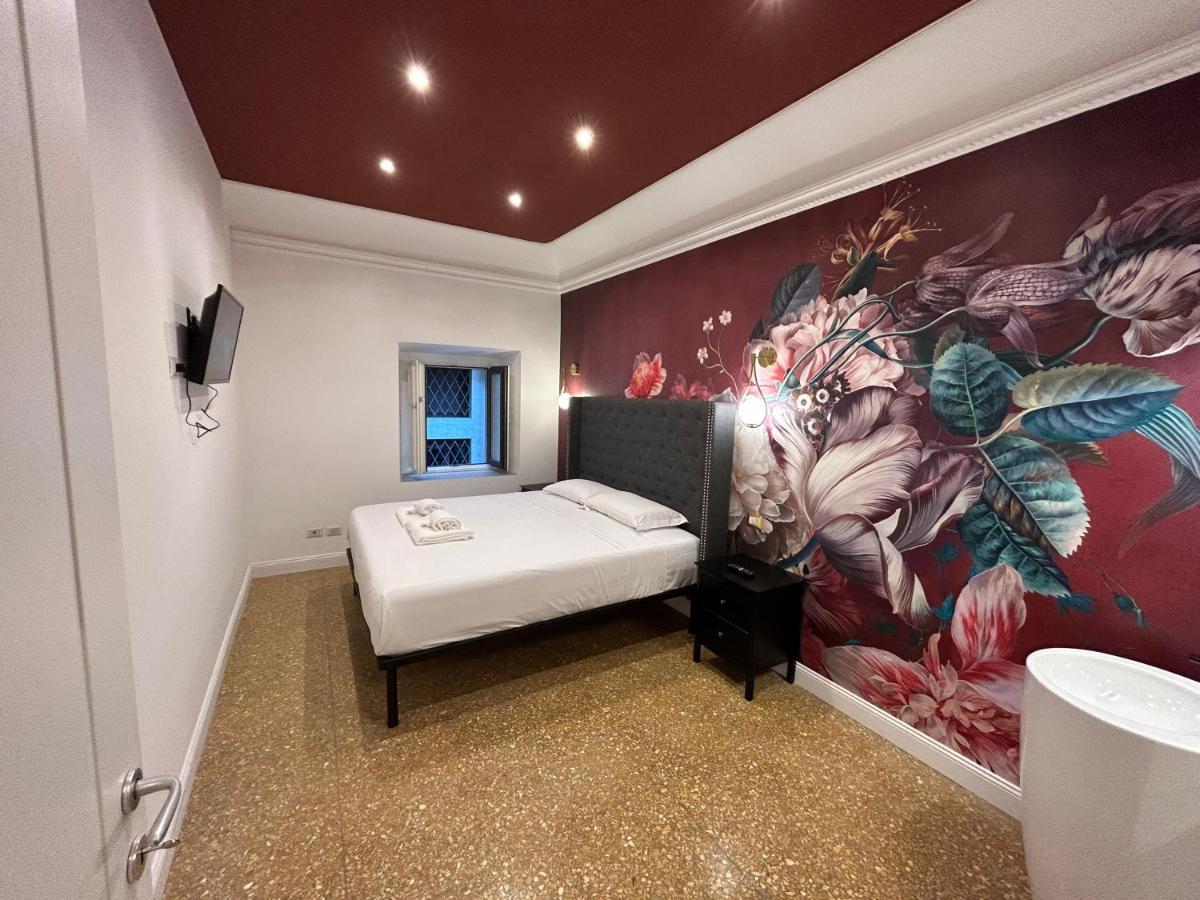 Raffaello'S Place Rome Luaran gambar