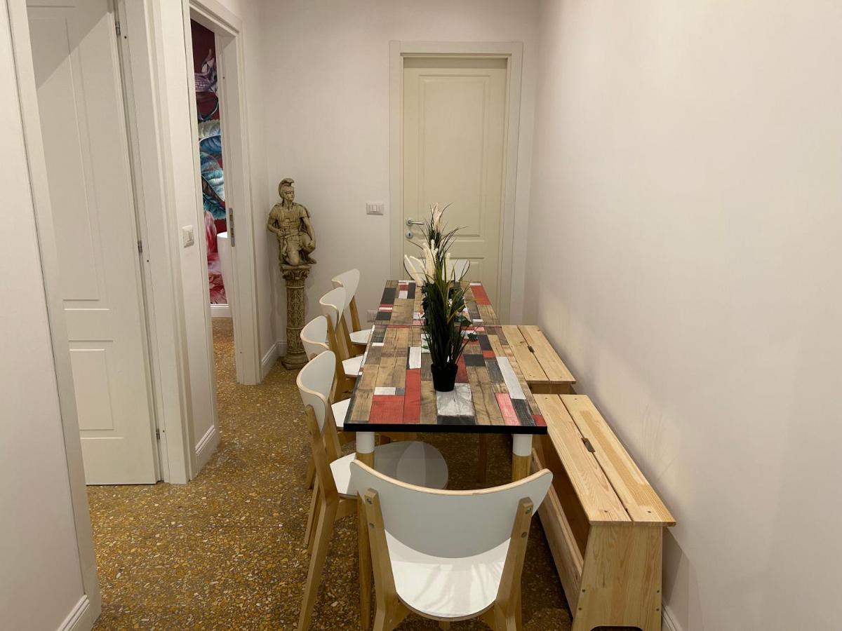 Raffaello'S Place Rome Luaran gambar