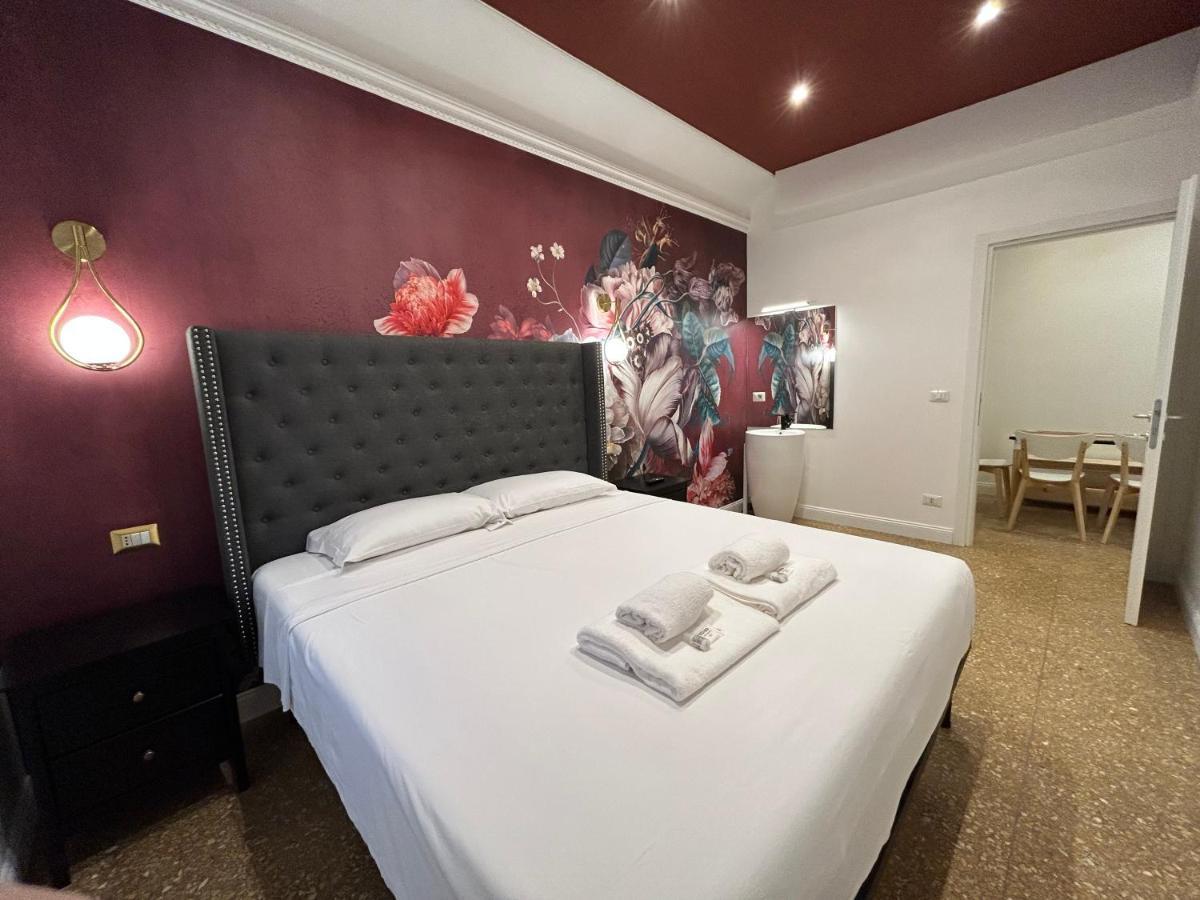 Raffaello'S Place Rome Luaran gambar