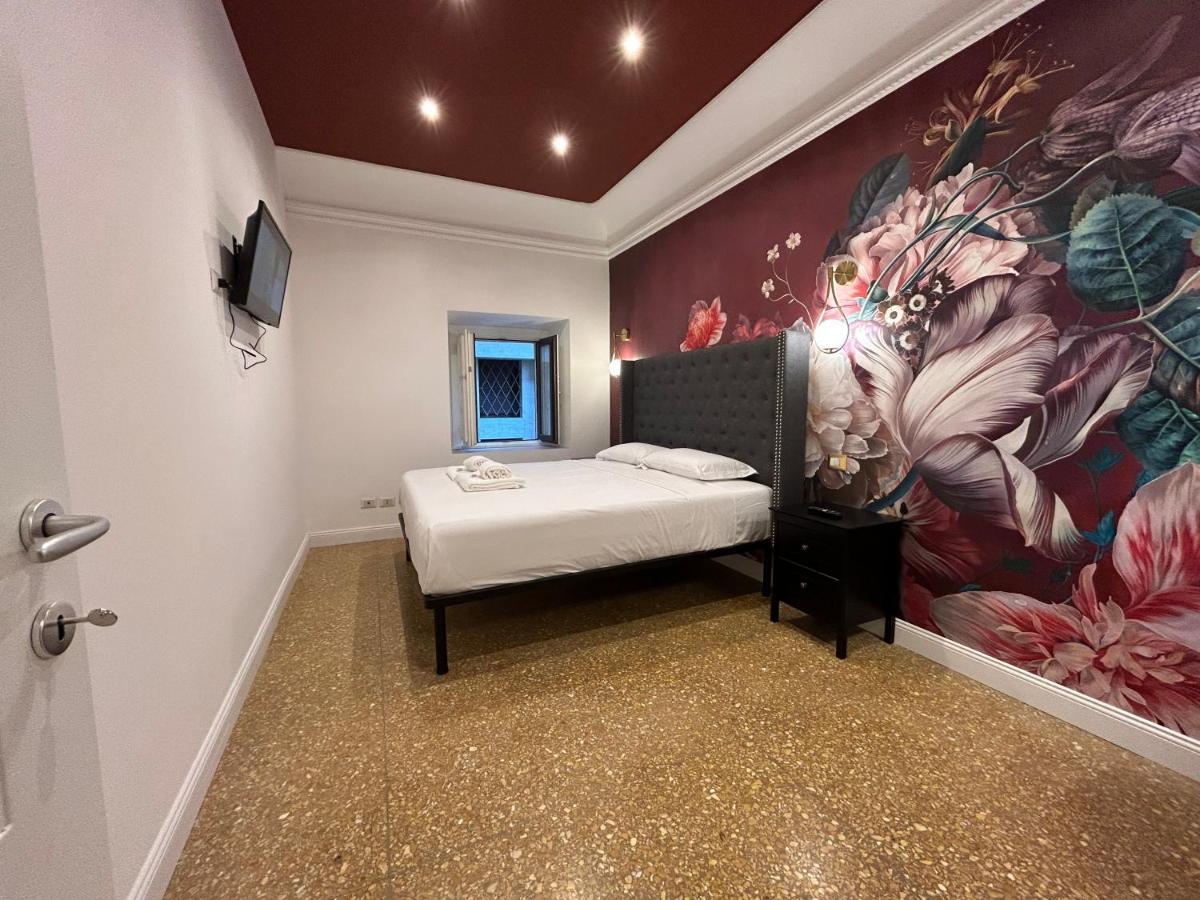 Raffaello'S Place Rome Luaran gambar